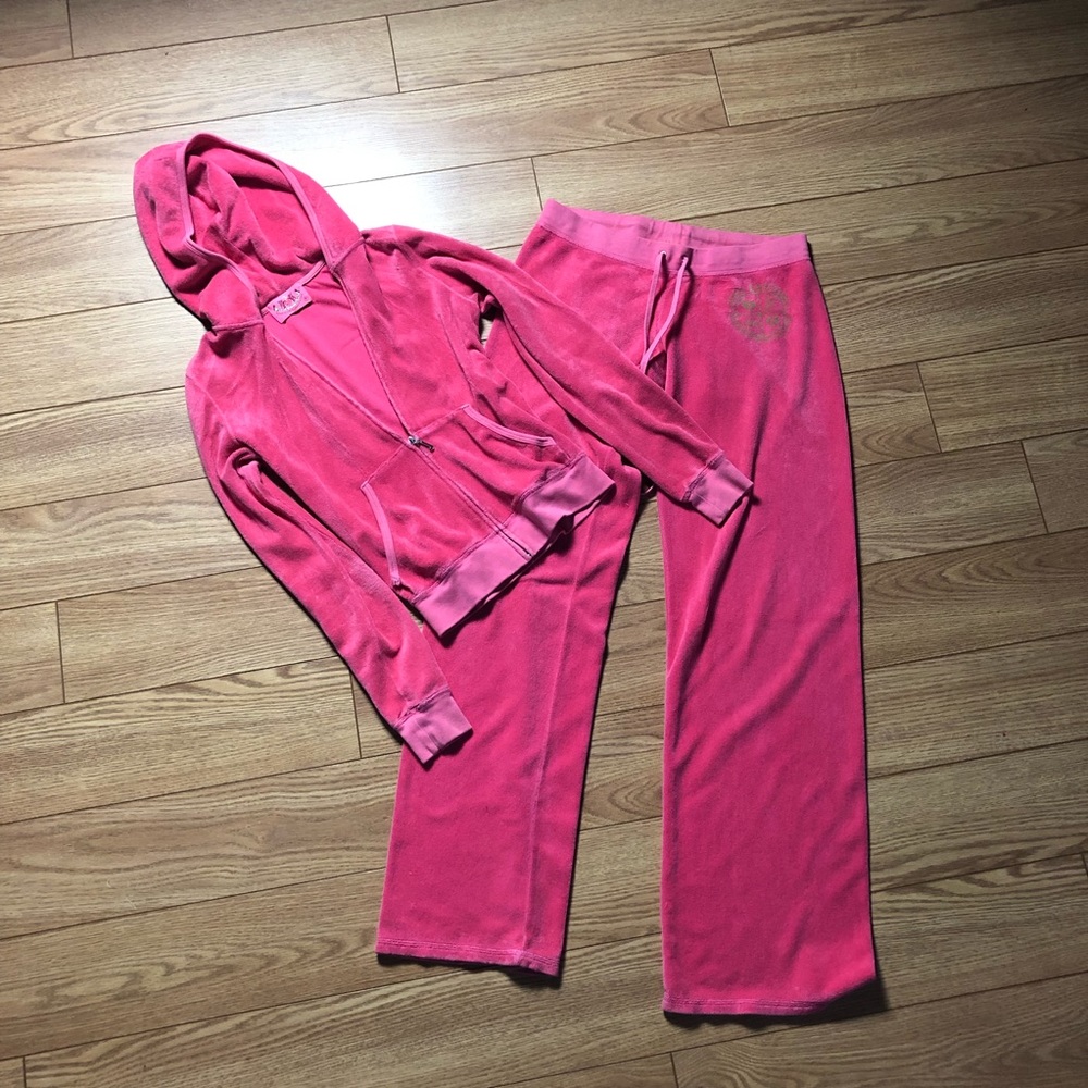 Juicy Couture sweatsuit